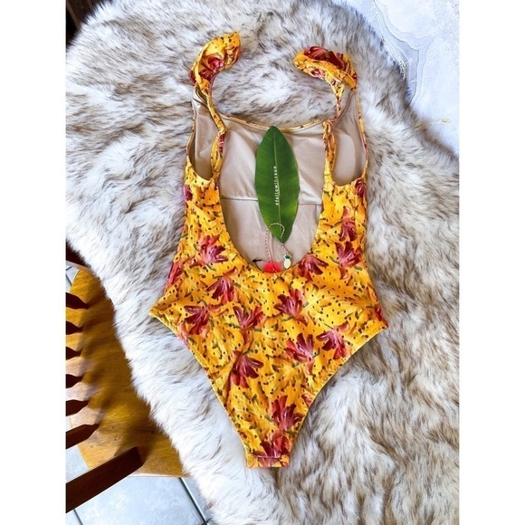 Farm Rio Banana Sunshine OP XS - Picture 8 of 9